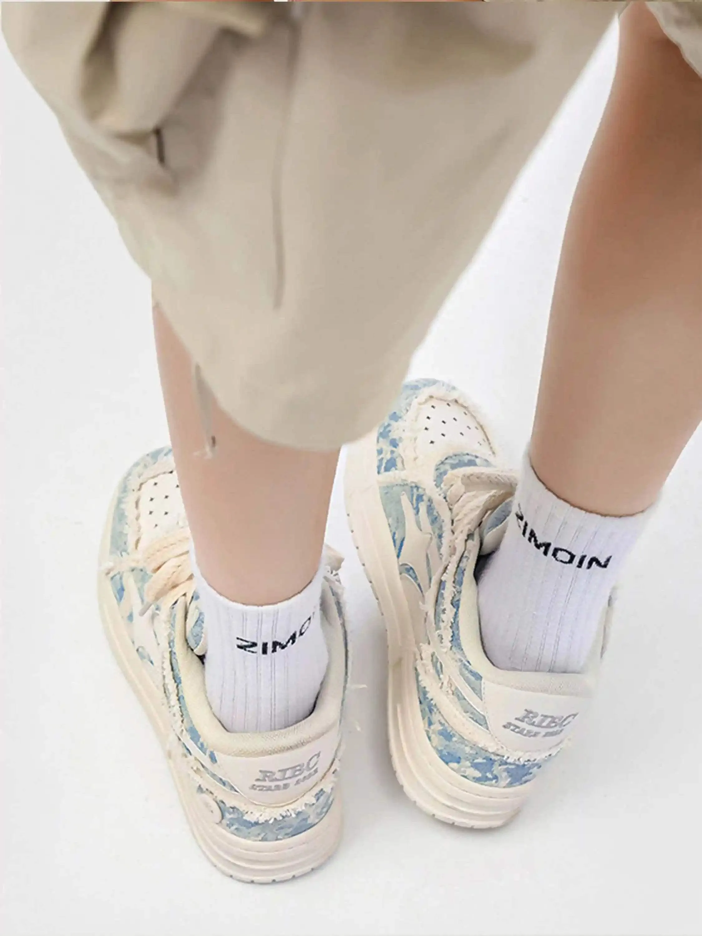 Disguisen Couple Small Fragrance Style Blue Denim Sneakers