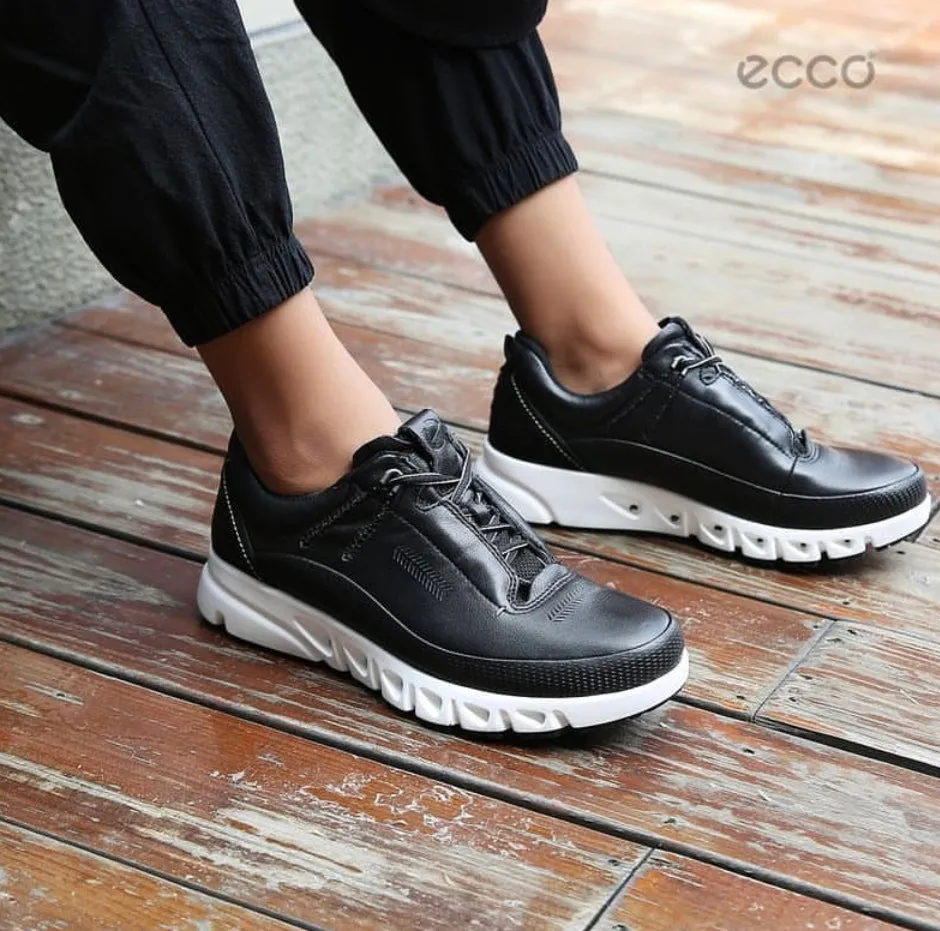 ECCO Multi Vent Low GTX Black Ladies Leather Gore-tex Sneakers