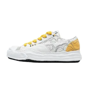 Korea Style Casual Design Thick Sole Sneakers