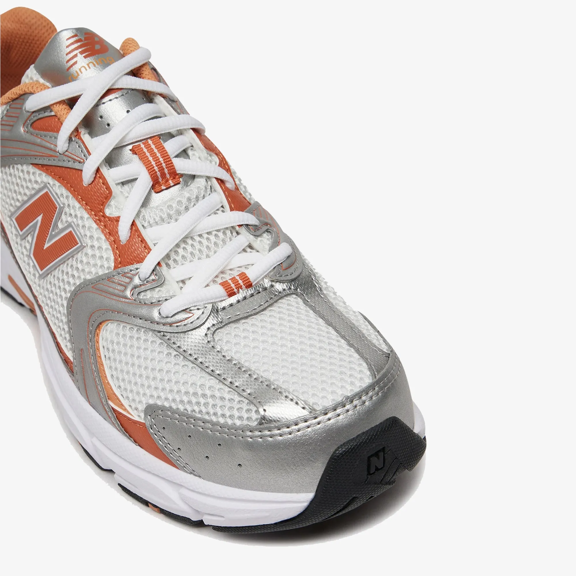 New Balance | 530 { ORANGE REFLECTION