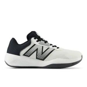 New Balance Women's 696v6 Tennis Shoes in WHITE