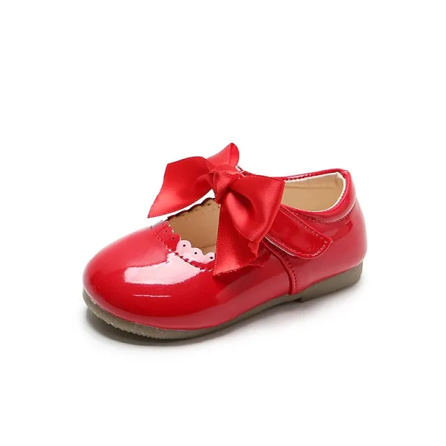 Spring Autumn Baby Girls Shoes Cute Bow Patent Leather Princess Shoes Solid Color Kids Gilrs Dancing Shoes First Walkers SMG104