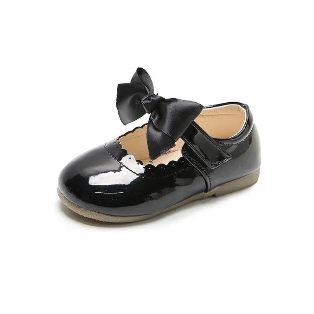 Spring Autumn Baby Girls Shoes Cute Bow Patent Leather Princess Shoes Solid Color Kids Gilrs Dancing Shoes First Walkers SMG104