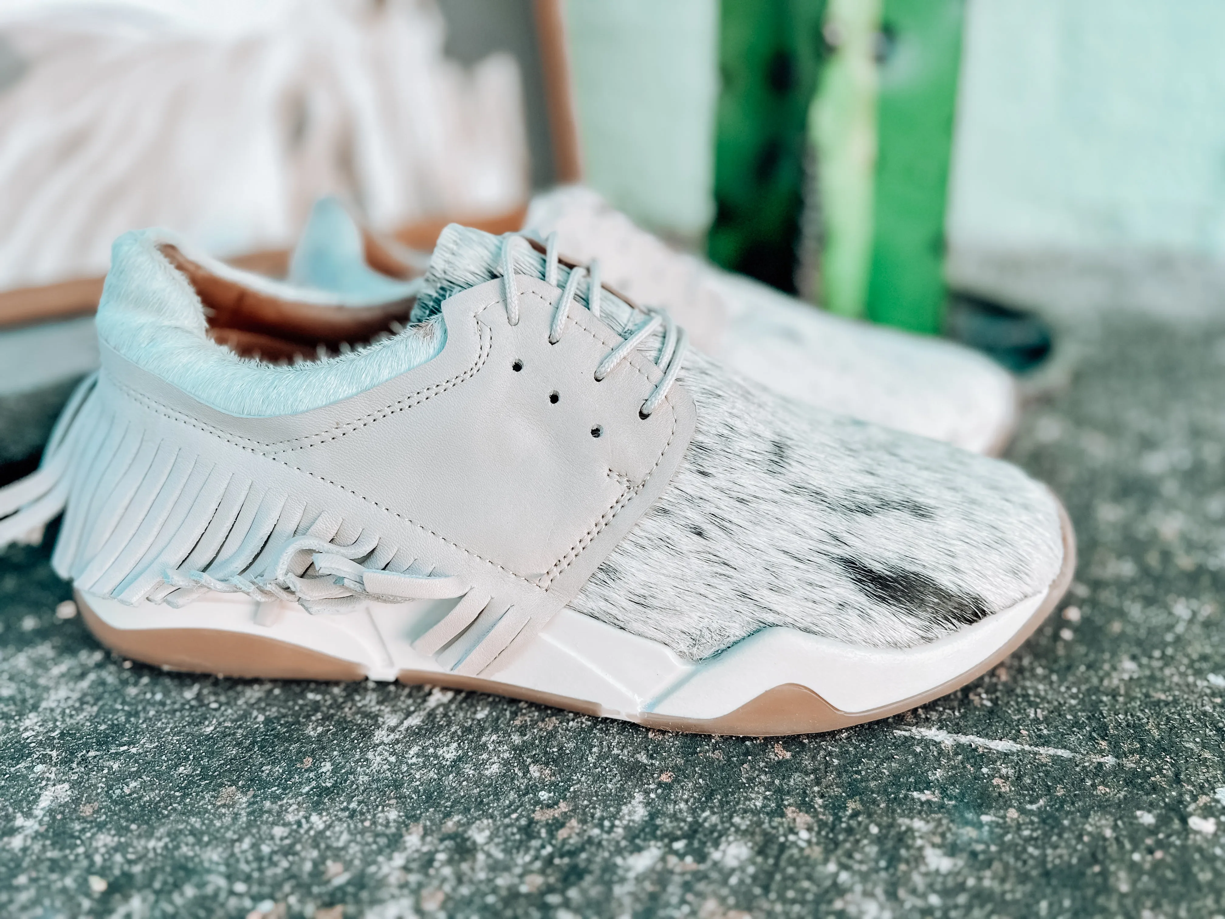 The Morgan Sneakers Size 9
