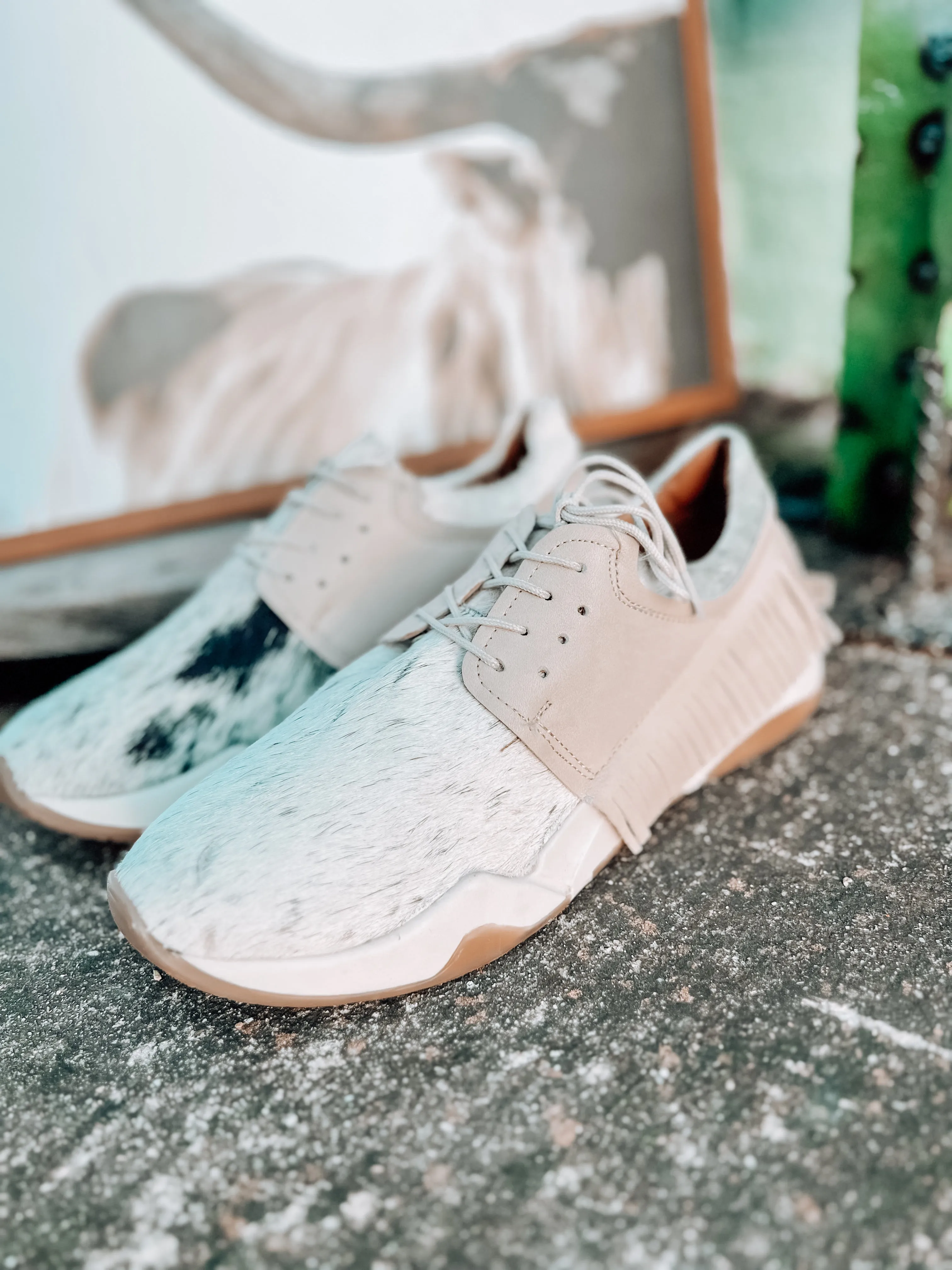 The Morgan Sneakers Size 9