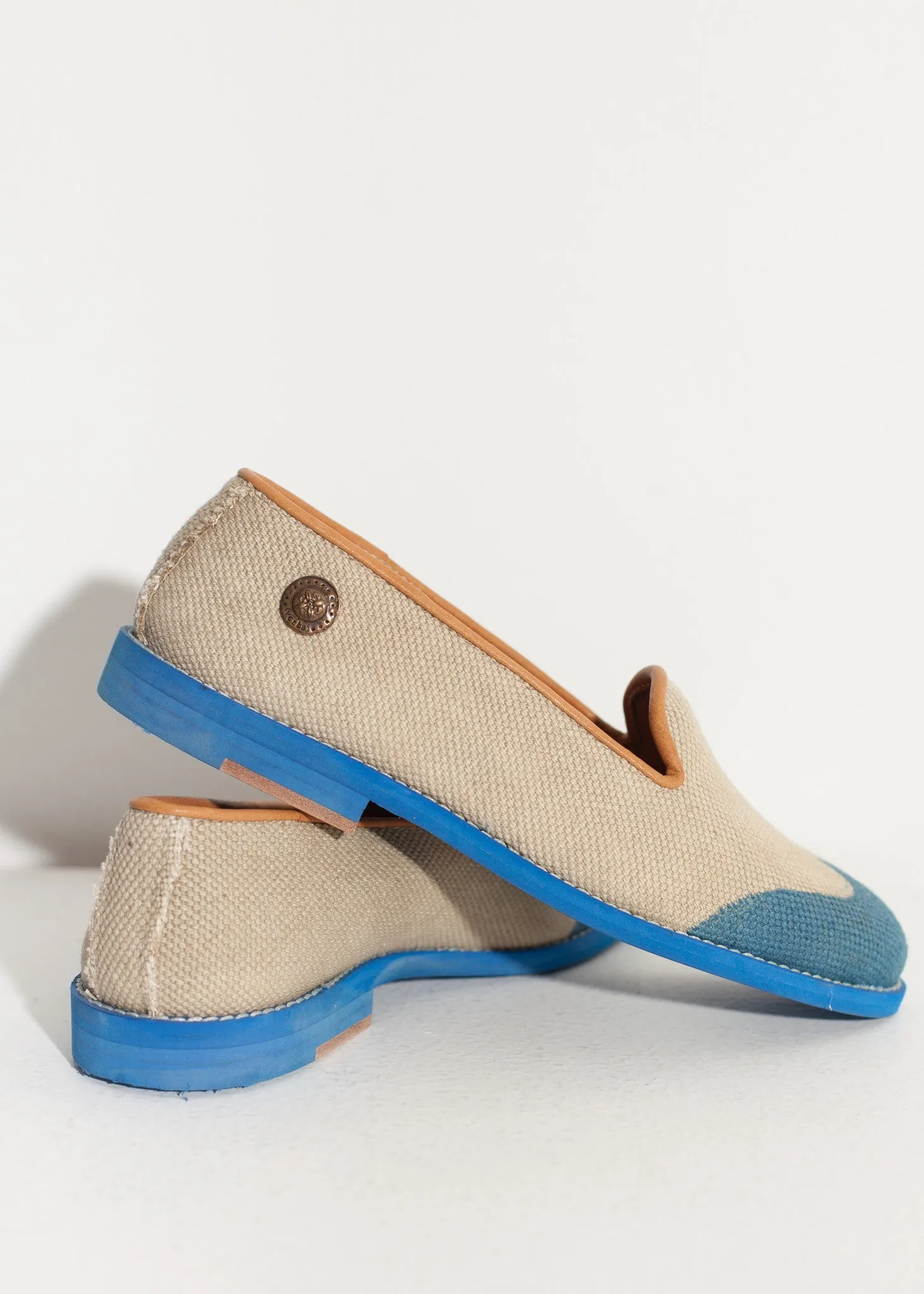 Wingtip Loafer in Blue - Less Choice